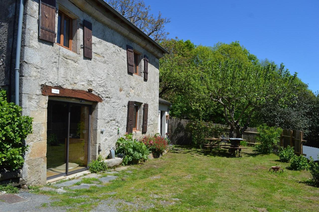 Les Ecuries De La Sabatarie Hotel Cambounes Exterior foto
